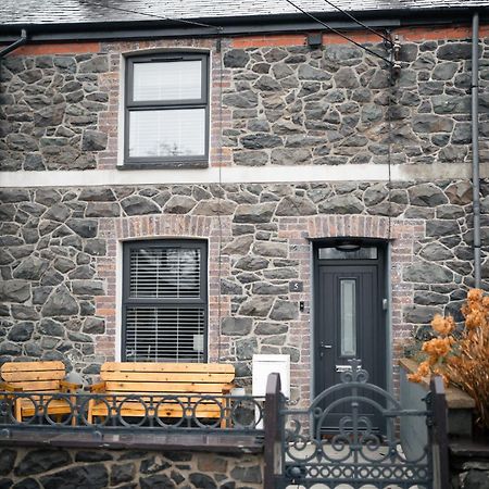 Snowdonia Quarryman Cottage Llanberis Exterior photo